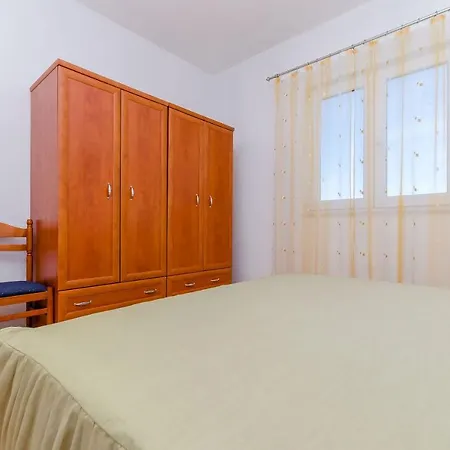 Apartments Stara Maslina Slatine Kültér fotó