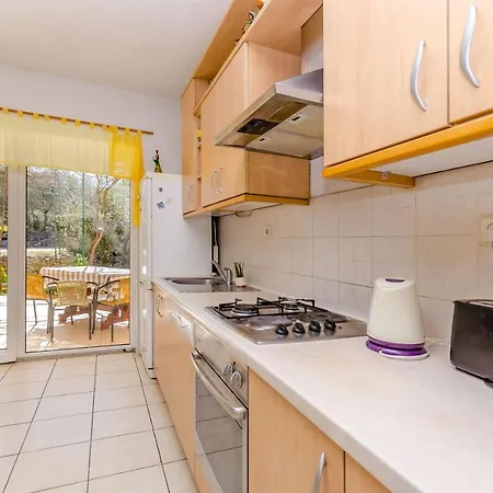 Apartments Stara Maslina Slatine Kültér fotó
