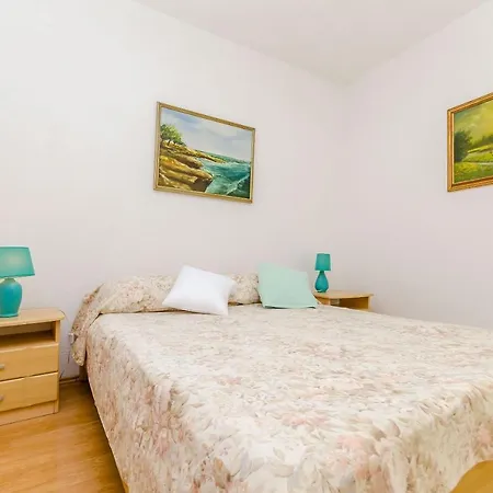 Apartments Stara Maslina Slatine Kültér fotó