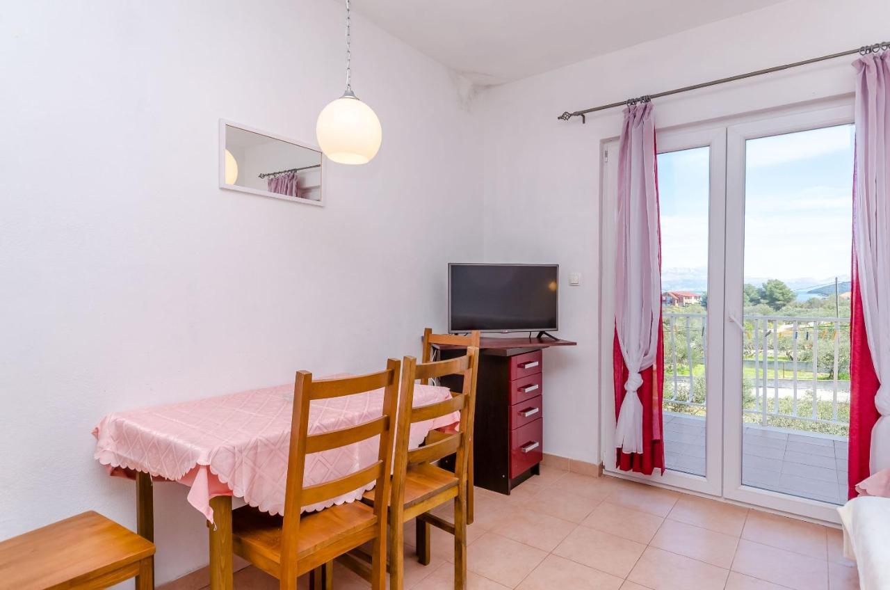 Stara Maslina Apartment