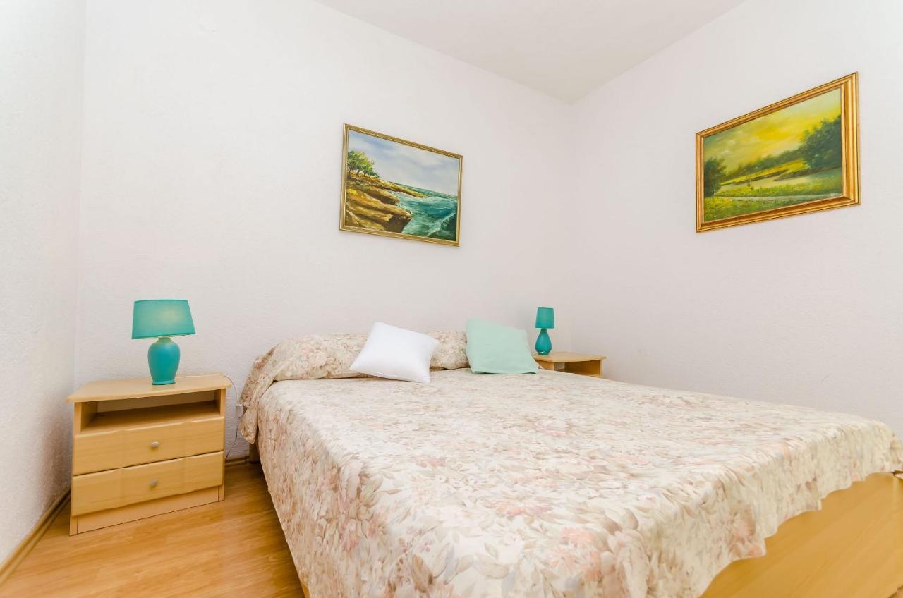 Stara Maslina Apartment *
