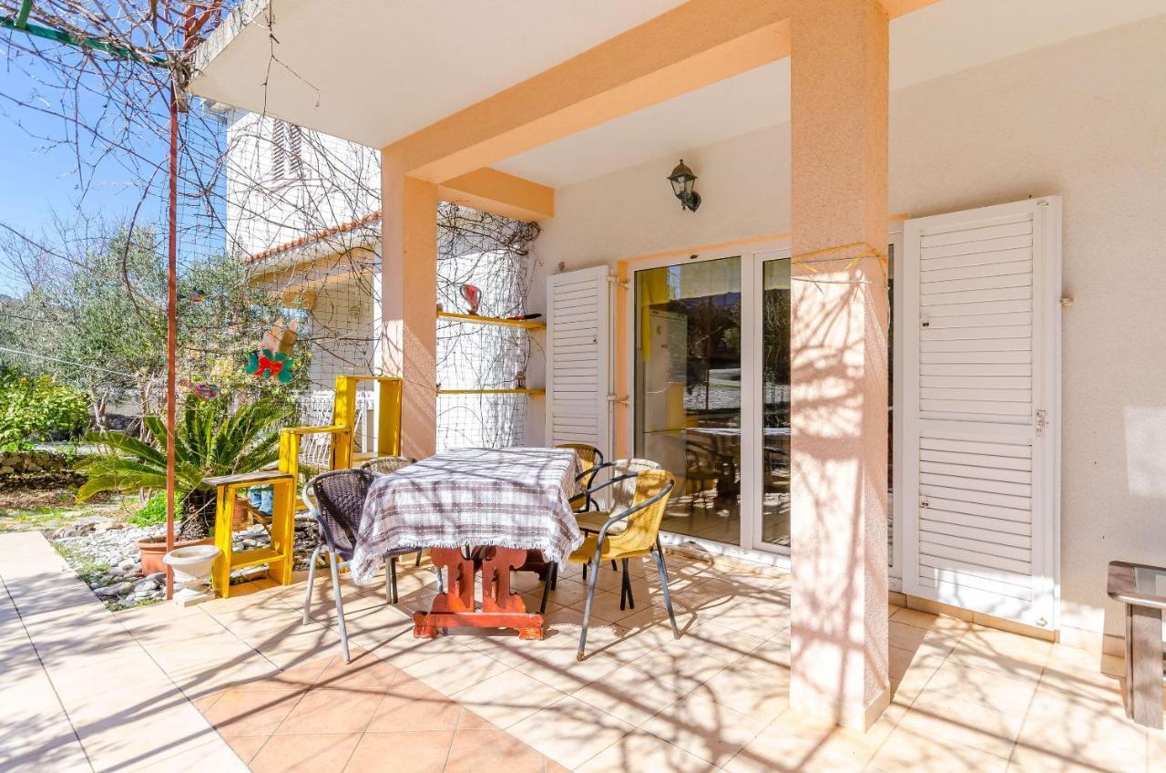Stara Maslina Apartman *